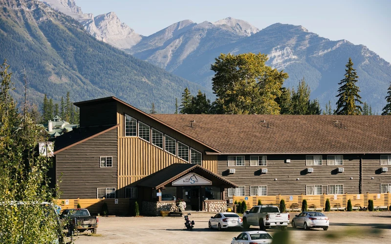 Fernie Slopeside Lodge in the resort plaza, ski-in but walk-out lodging at Fernie Alpine Resort, British Columbia