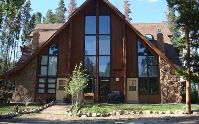 Rosita 3 condo at Hideaway Village, three miles from the ski-in ski-out lodging at Winter Park Resort, Colorado