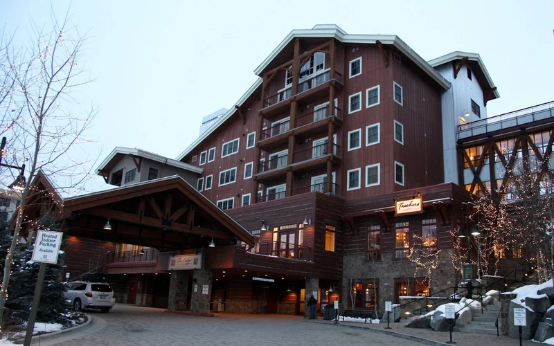 The Lodge at Mountaineer Square on Gothic Road, walk-to-the-lift lodging near the ski-in ski-out addresses at Crested Butte, Colorado